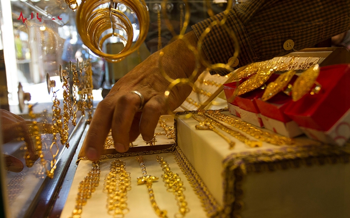 بودجه ۱۴۰۲ چند درصد بر افزایش قیمت طلا و دلار اثر می‌گذارد؟