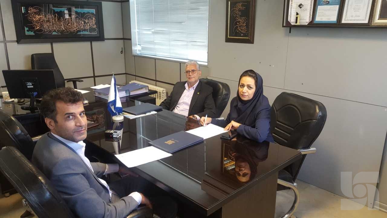 fdb305f7-a56f-78ff-f799-2d495d38e986