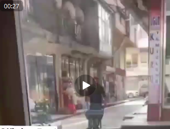 این ویدیوی چند ثانیه‌ای باید چند بار دیده شود، چرا که خلاصه‌ای موثر از تمام کتاب‌های اخلاقی است. قانون و مقررات مانعی برای حرکت آقای فرغون بدست نیست