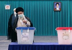 امام خامنه ای: روز انتخابات روز ملت ایران و تعیین سرنوشت است هرچه زودتر این وظیفه را انجام دهید