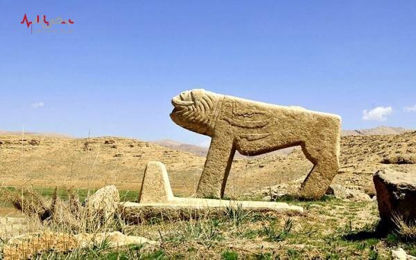 چشمه کوهرنگ یکی از زیباترین چشمه‌های استان چهارمحال و بختیاری