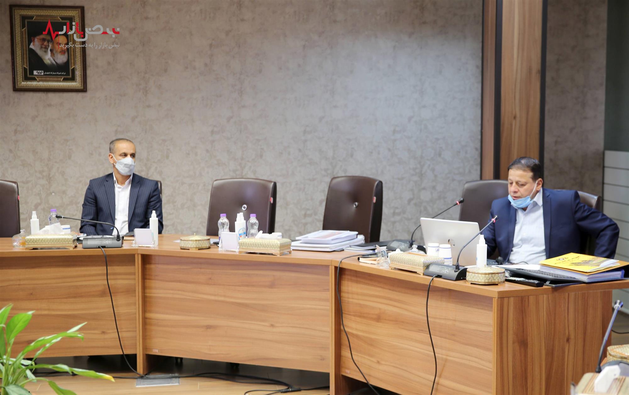 مدیرعامل شرکت فولاد مبارکه در دیدار با مدیرعامل و هیئت مدیره باشگاه سپاهان تاکید کرد:توسعه دهکده المپیک یک ضرورت ملی است/ حرکت سپاهان به سمت باشگاه داری حرفه‌ای