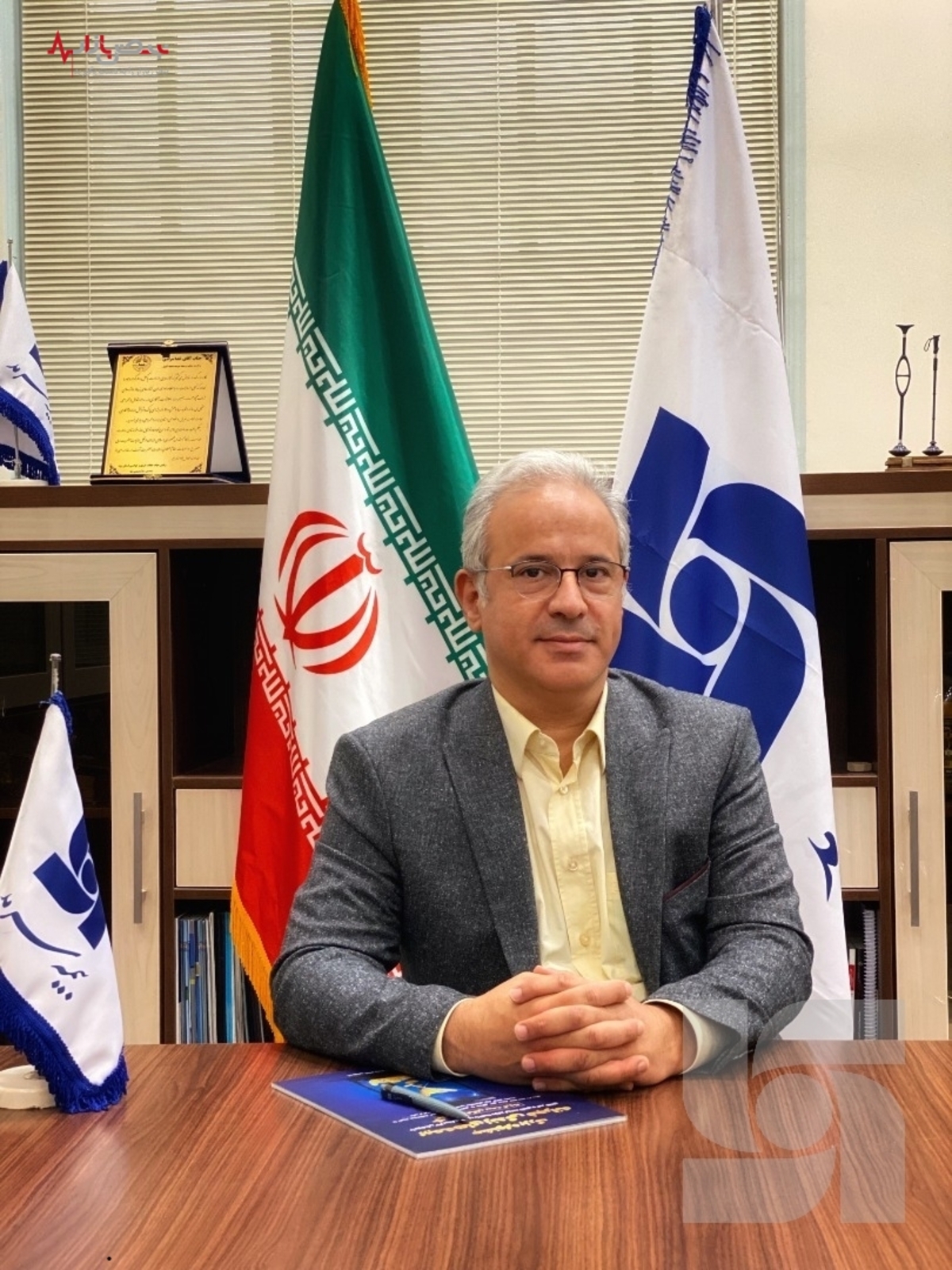 مدیر بیمه سرمد در یزد: کار تیمی رمز عبور از بحران‌ها است