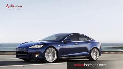 ایلان ماسک می‌گوید به روز رسانی نرم افزار خودران تسلا 