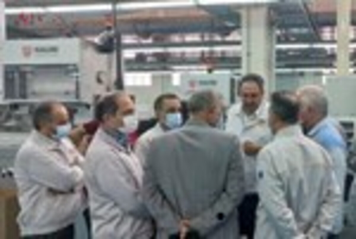 راه اندازی خطوط تولید سیگارت اسلیم و نانو در مجتمع‌های تولیدی تهران و ارومیه