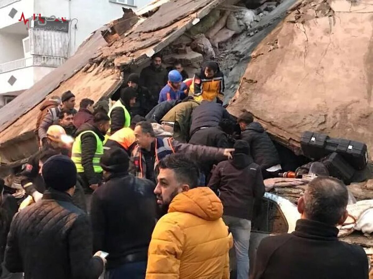 جان باختگان زلزله ترکیه ۹۱۲ نفر شد