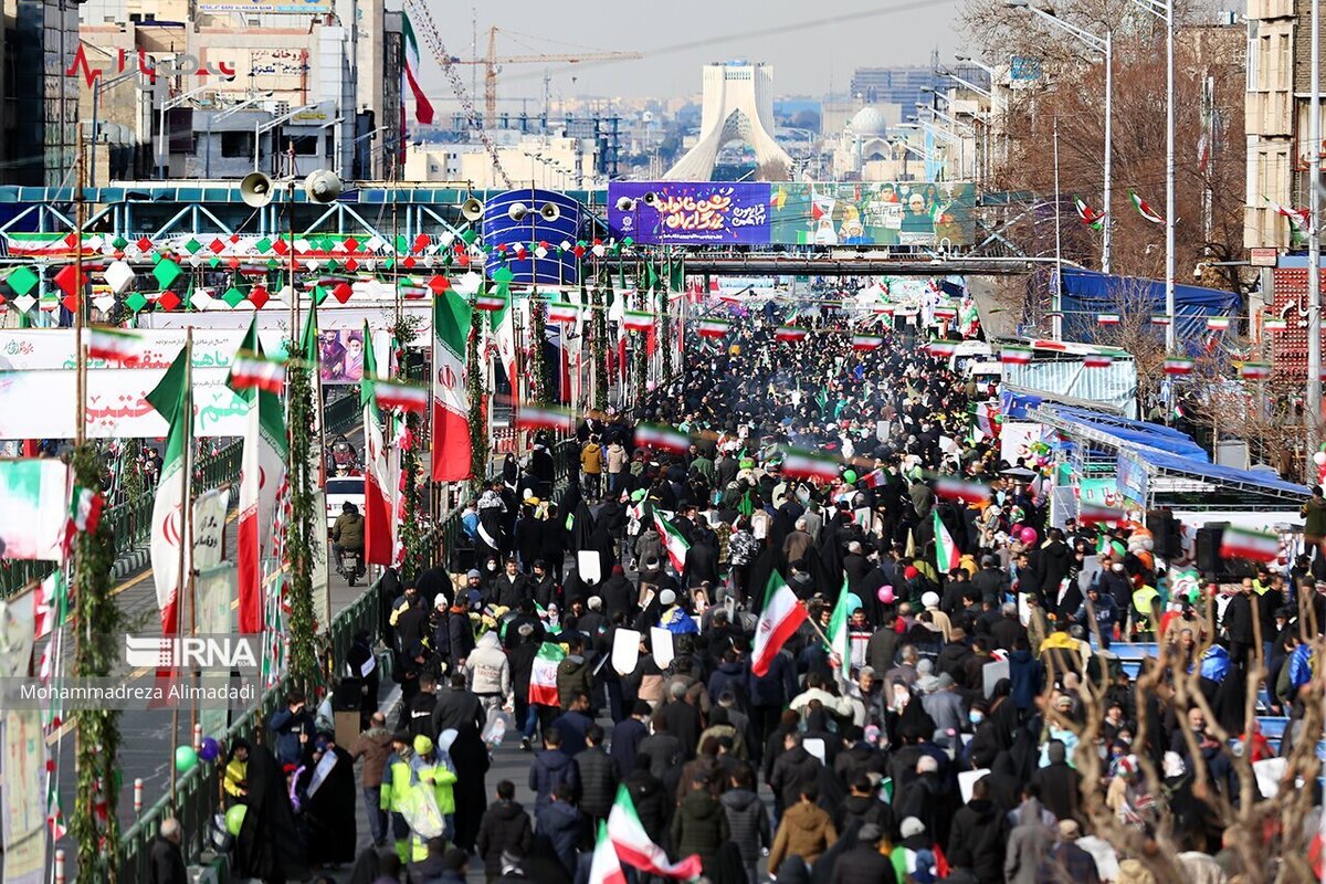مجتبی خامنه‌ای امروز در راهپیمایی ۲۲ بهمن/عکس