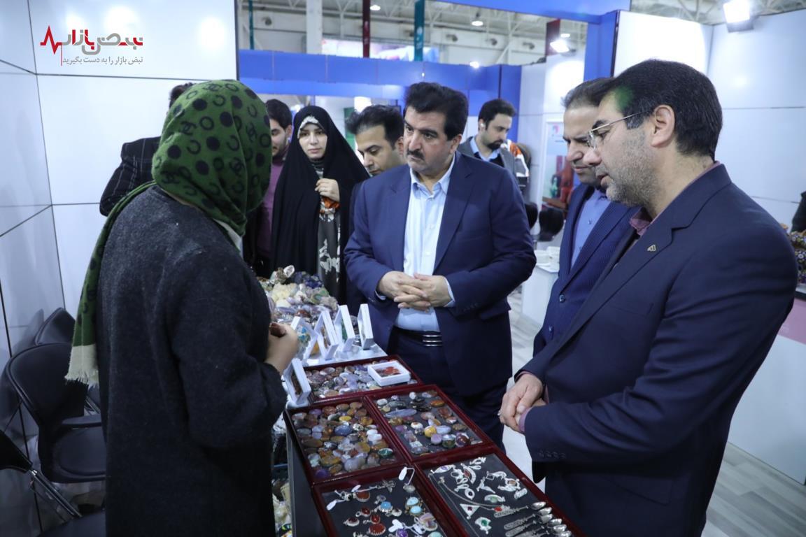 حمایت بانک رفاه کارگران از توسعه اشتغال در بین بانوان