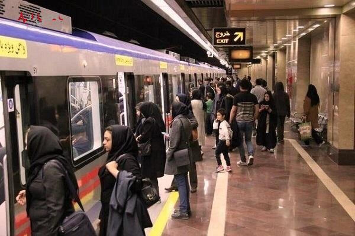 فوری/ قطار متروی تهران در مسیر پایانه صادقیه واژگون شد + تعداد مصدومان