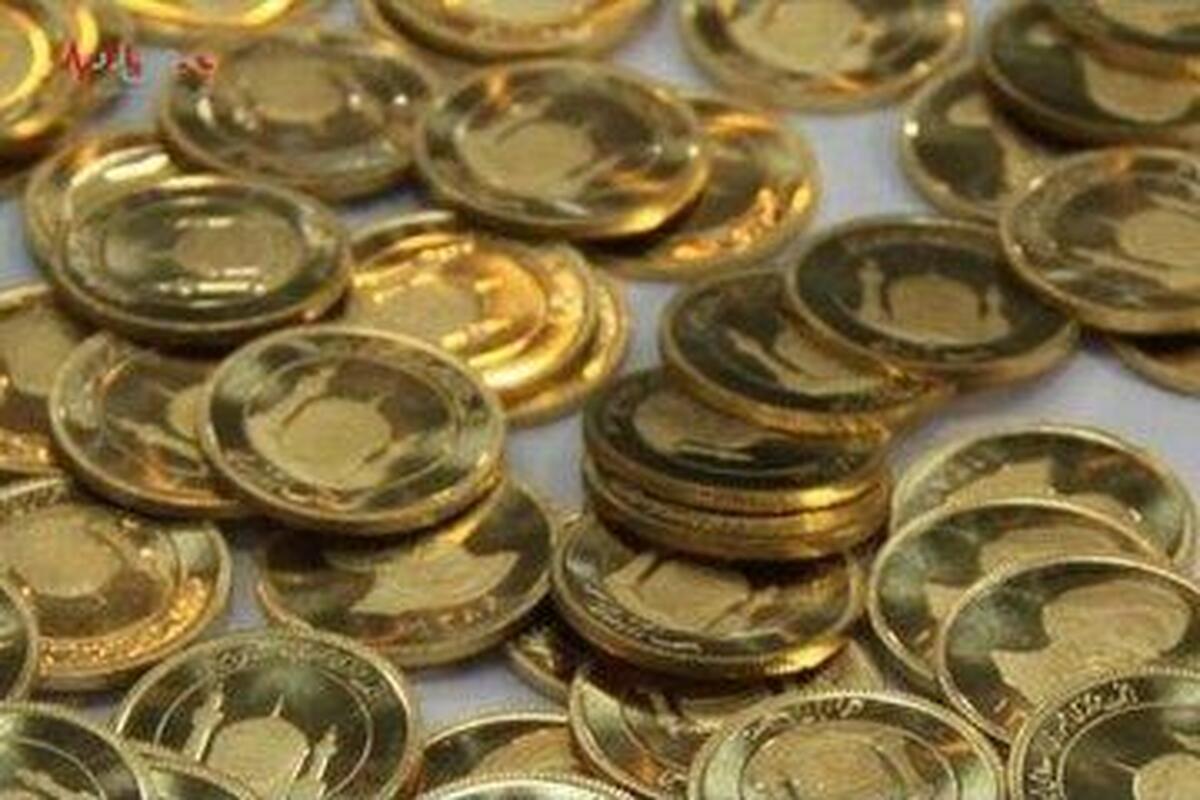 حراج دلار جایگزین حراج سکه در بازار ارز/اعلام نتیجه حراج سکه مرحله شیشم