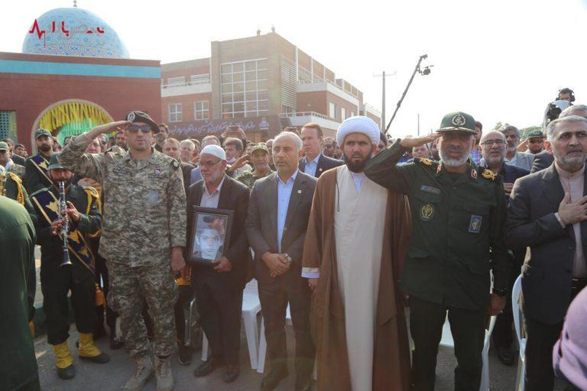 شهید گمنام دفاع مقدس مورد استقبال کارکنان و مدیران شرکت پتروشیمی بندرامام قرار گرفت