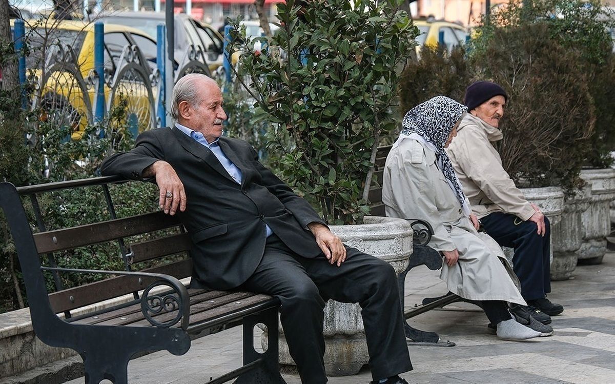 بازنشستگان گوش بزنگ باشند/ واریز دور جدید حقوق بازنشستگان از امشب