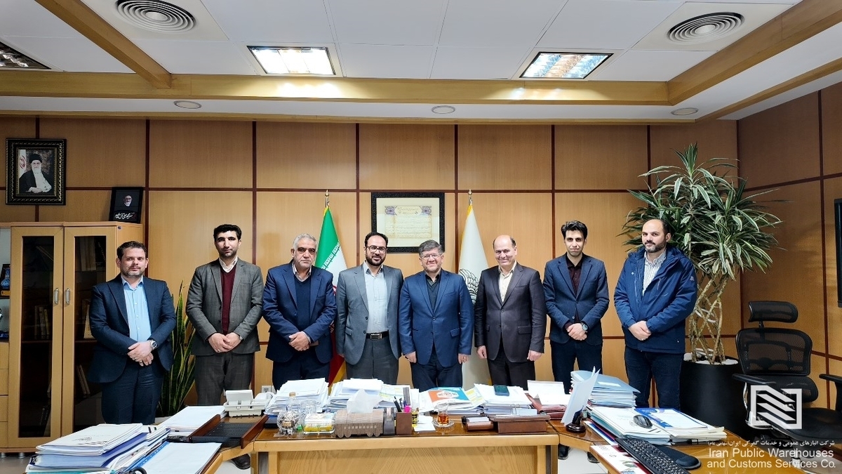 نشست مشترک شرکت انبارهای عمومی و خدمات گمرکی ایران با شرکت راه آهن جمهوی اسلامی ایران