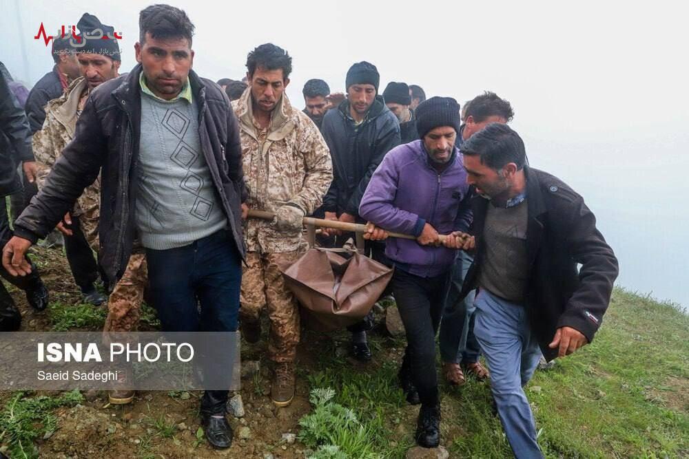 جدیدترین تصاویر از مرحله پایانی انتقال پیکر شهدای حادثه سقوط بالگرد ابراهیم رئیسی