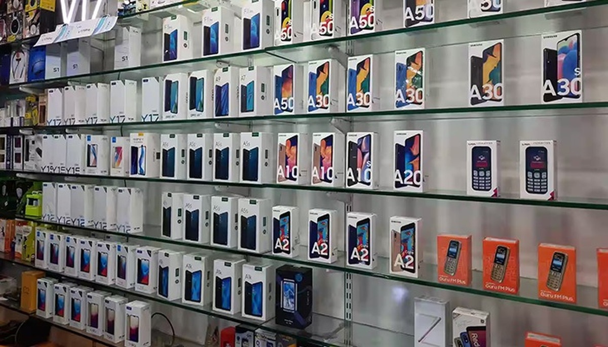 قیمت گوشی‌های محبوب امروز | سامسونگ، شیائومی و آیفون در چه محدوده‌ای قرار دارند؟