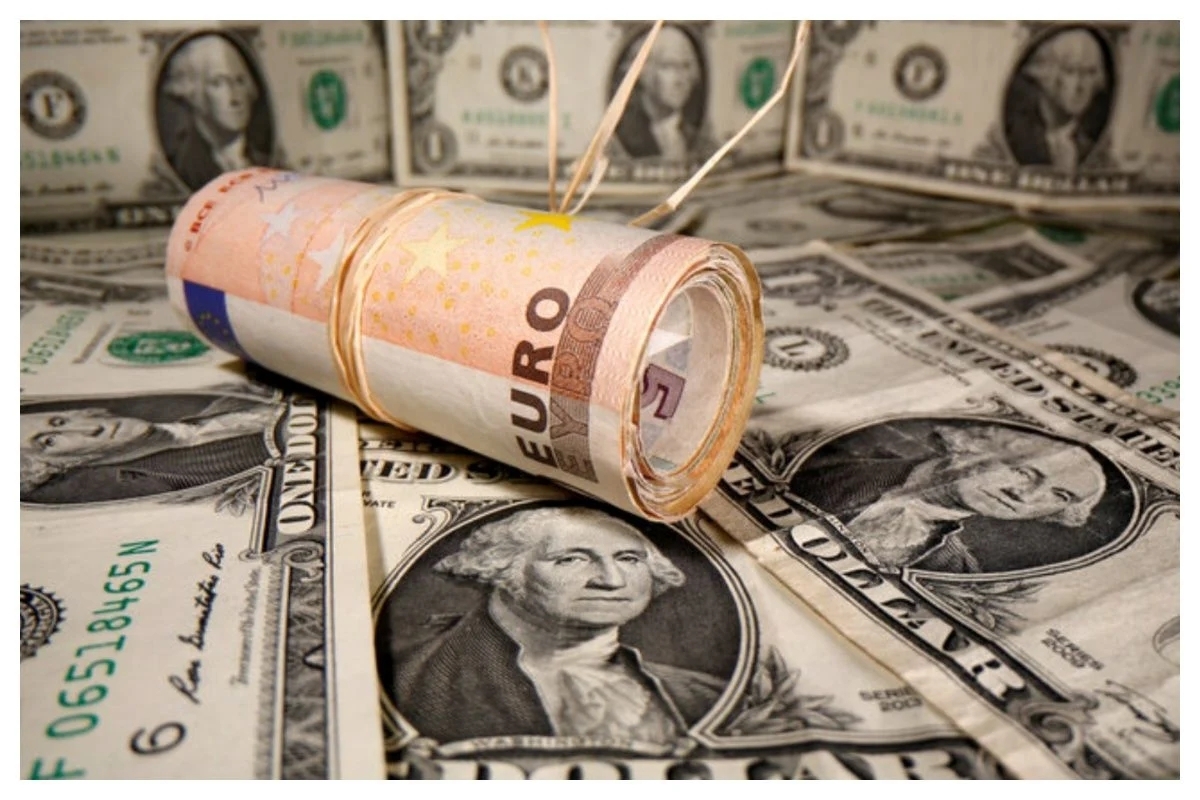 مذاکرات عمان قیمت‌ها را تکان داد | دلار ناگهان ریخت