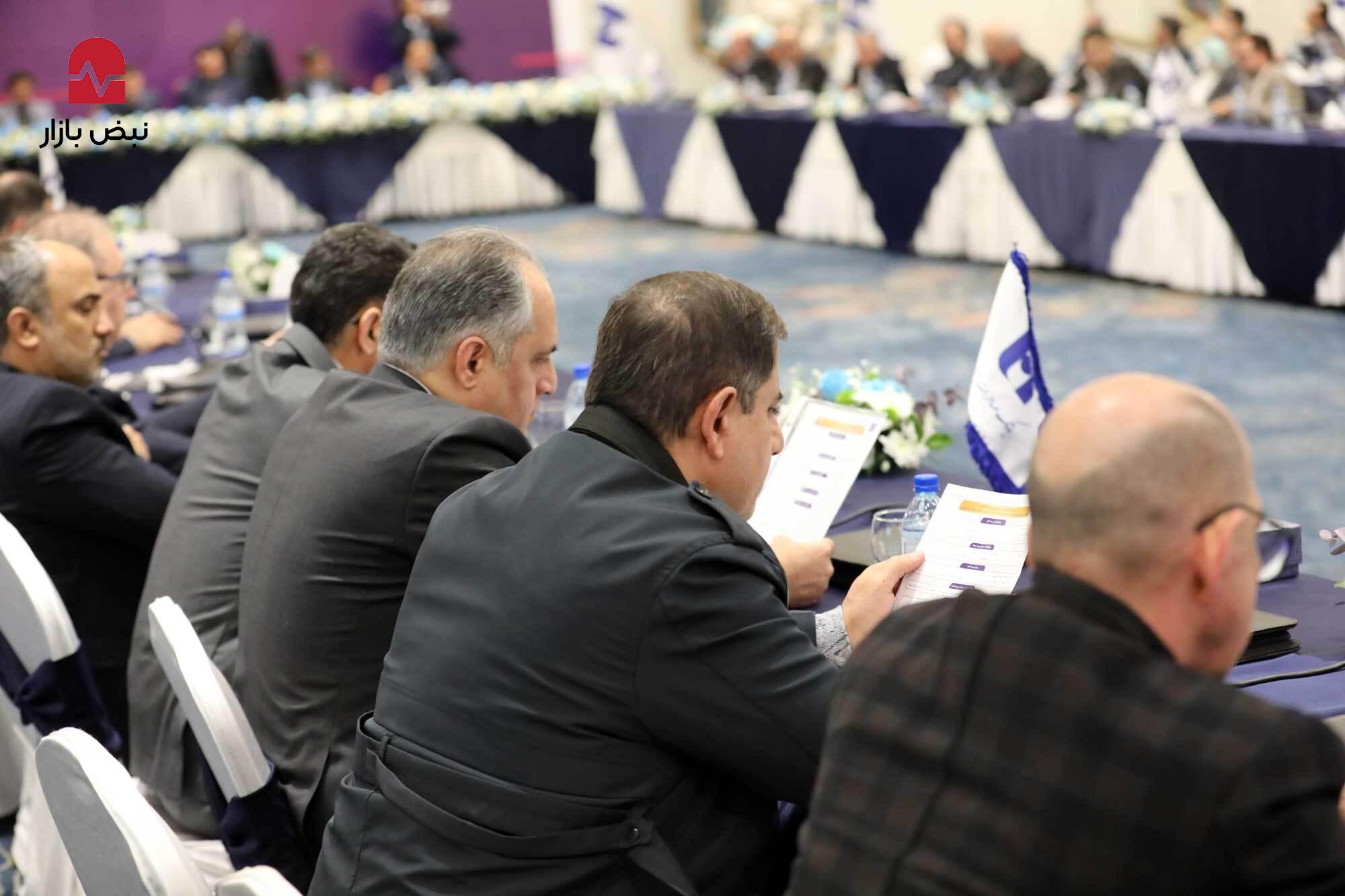 سرپرست صندوق بازنشستگی کشوری: بانک صادرات ایران می‌تواند زنجیره ارزش صنعت پتروشیمی را تقویت کند