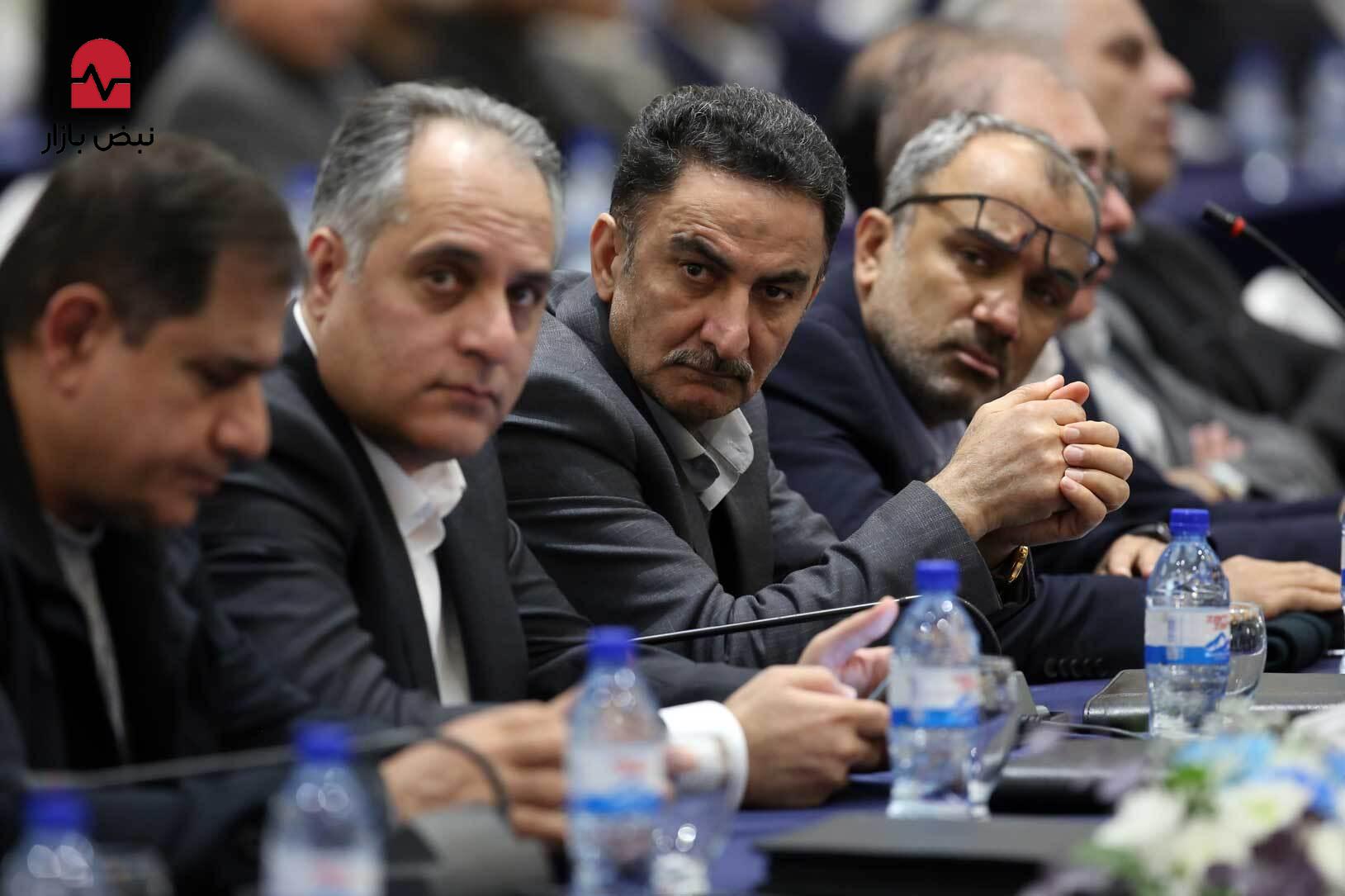 یاسر مرادی: بانک صادرات ایران برای بهبود حاشیه سود صنعت پتروشیمی ابزارهای نوین در اختیار دارد یاسر مرادی: بانک صادرات ایران برای بهبود حاشیه سود صنعت پتروشیمی ابزارهای نوین در اختیار دارد