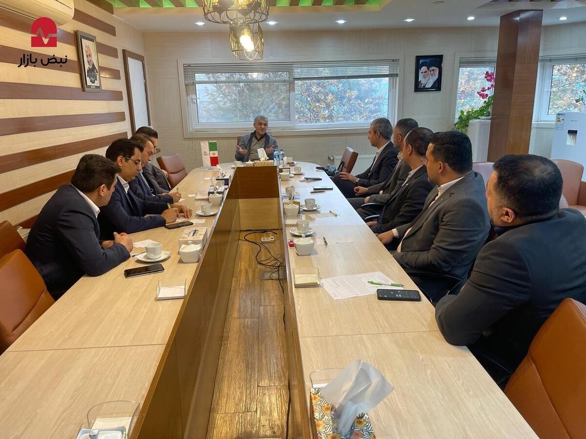 تأکید بر تمرکز بیشتر برای جذب منابع در ماه‌های پایانی سال