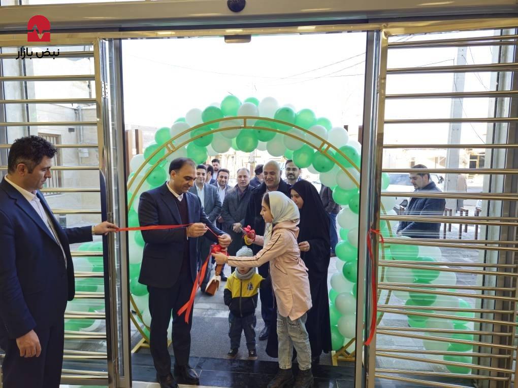 ساختمان جدید ۲ شعبه بانک در آذربایجان‌شرقی افتتاح شد