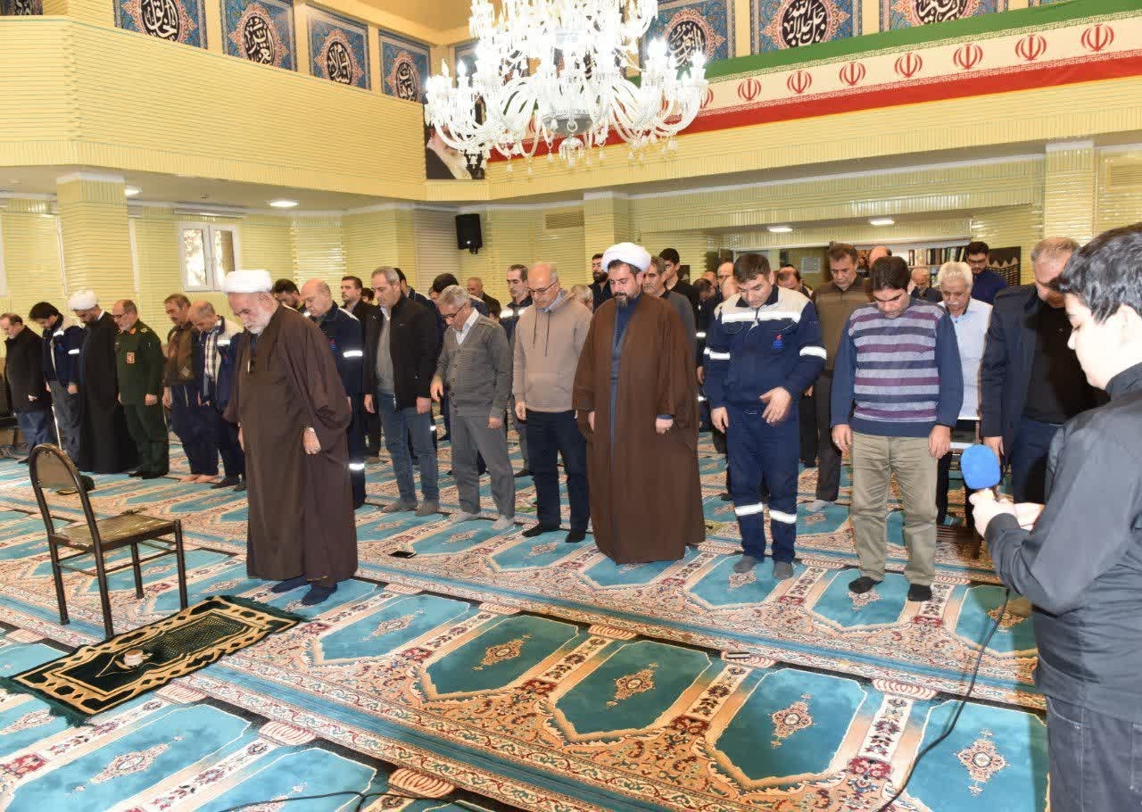 مراسم سالگرد شهادت سردار سلیمانی و بزرگداشت شهید گمنام در پتروشیمی تبریز
