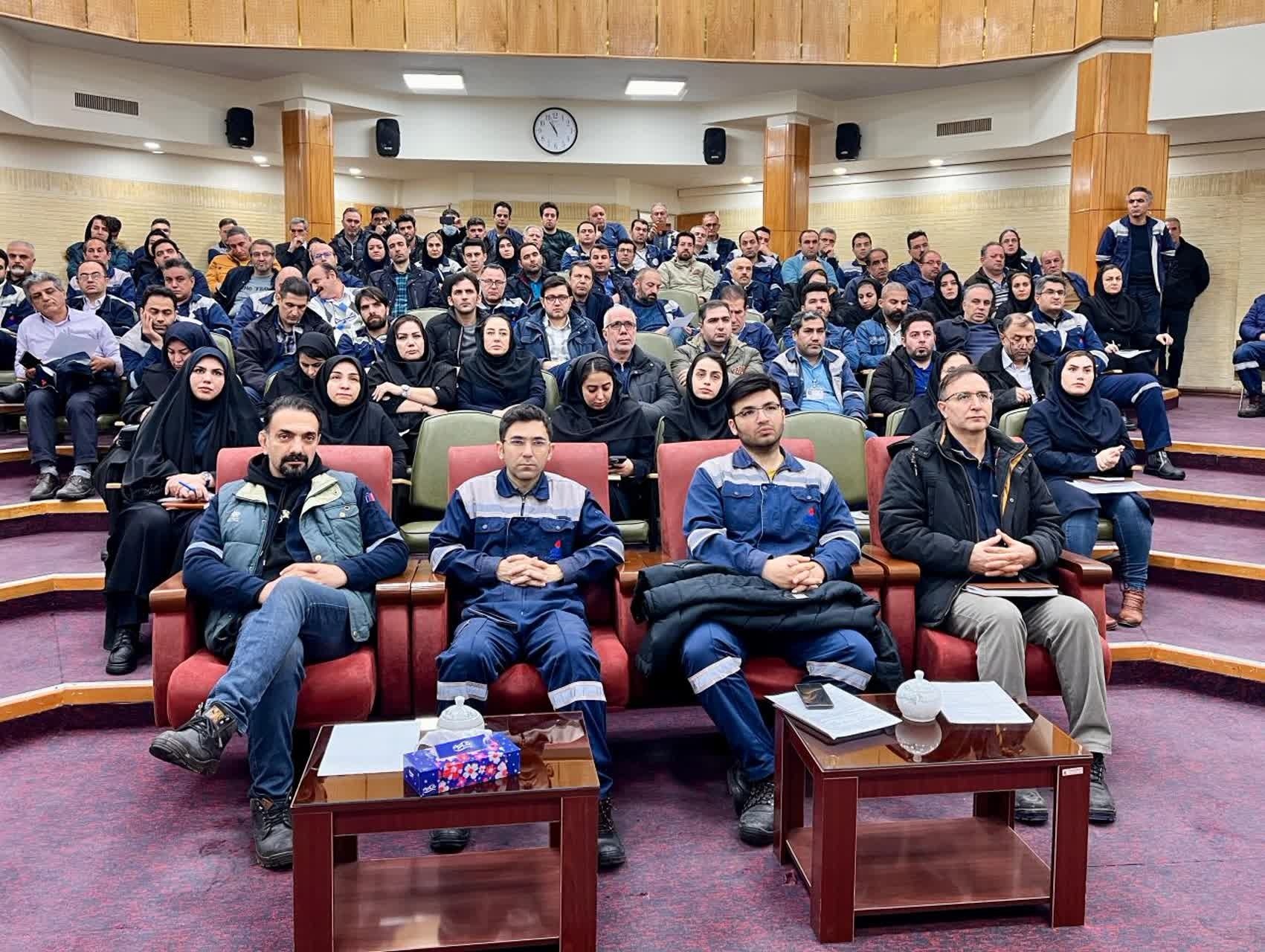 دوره آموزشی «هوش مصنوعی در صنعت» در پتروشیمی تبریز برگزار شد
