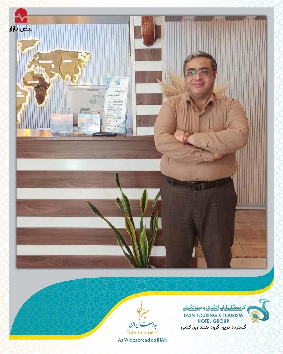 پذیرایی از کارشناس محبوب تلویزیون