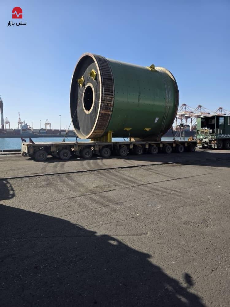 گامی تاریخی برای صنعت شرق کشور؛ تجهیزات کلیدی کارخانه کنسانتره فولاد خراسان رسید