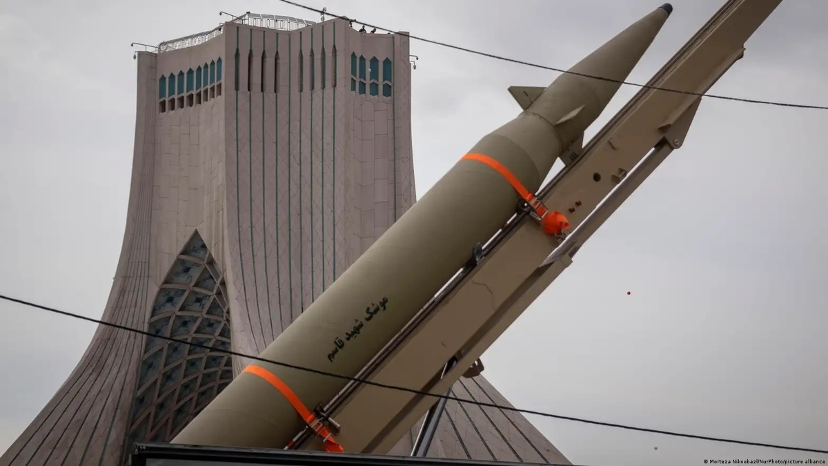 اگر ایران درخواست کند، ما موشک‌هایی را برای استفاده علیه اسرائیل در اختیار آنها قرار خواهیم داد