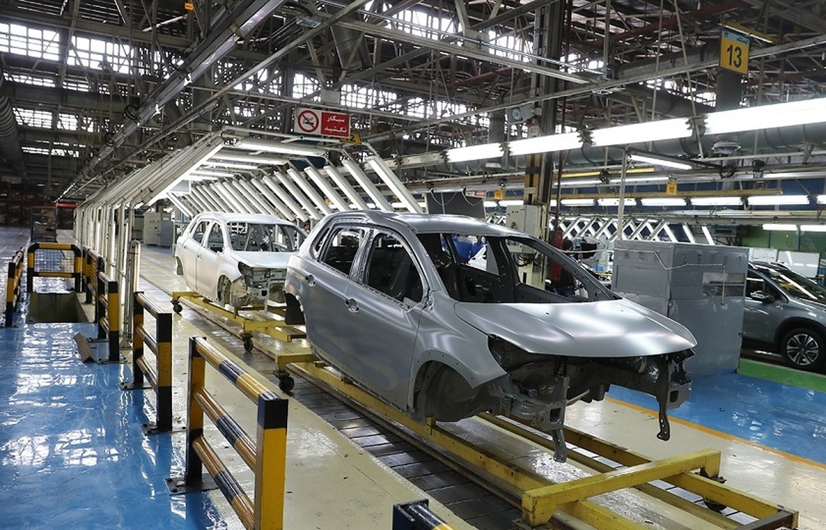 دولت ناچار شد تن به خصوصی سازی ایران خودرو بدهد