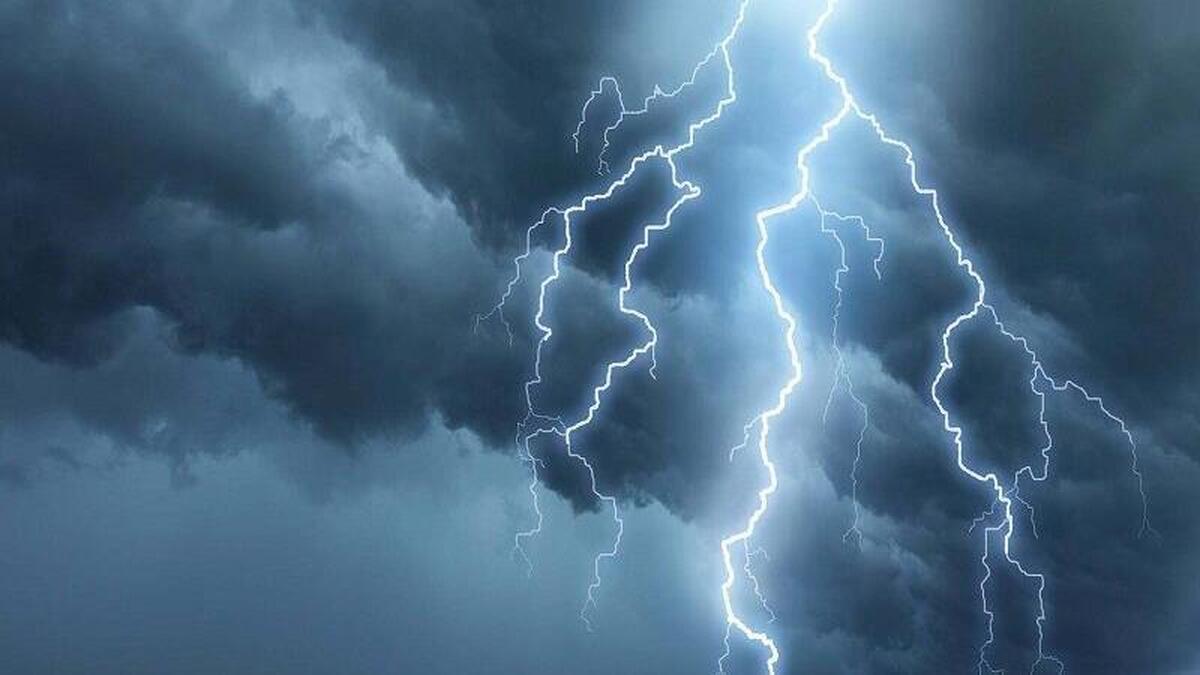 صاعقه جان ۲ نفر را در روانسر گرفت