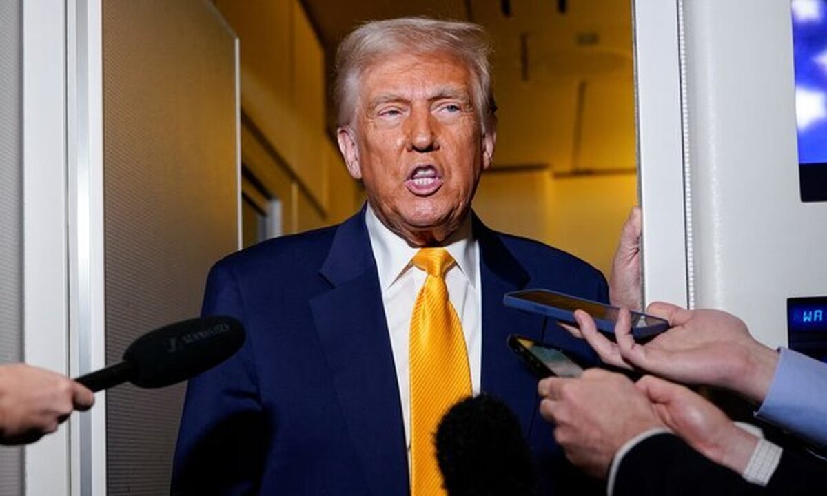 توضیحات ترامپ درباره تصویر جنجالی‌اش در قامت پاپ