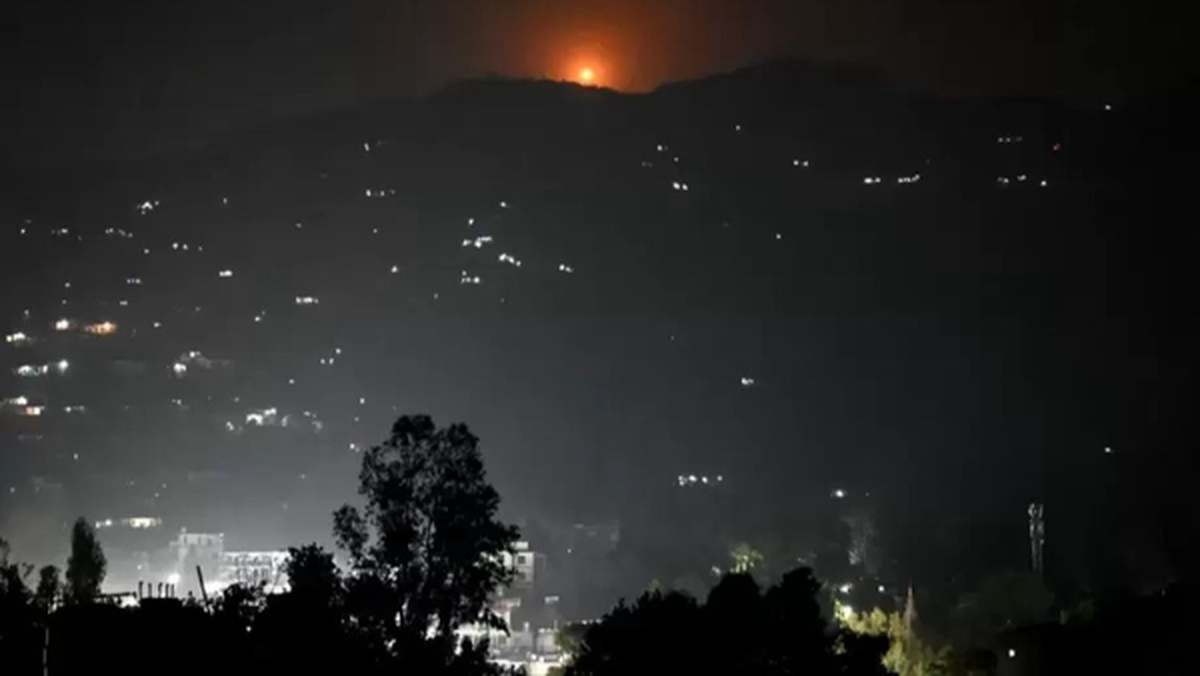 حمله موشکی و پهپادی پاکستان به هند