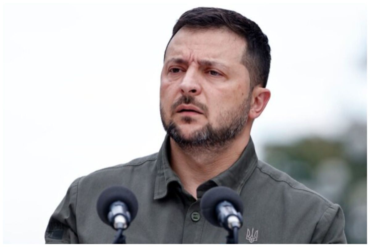 زلنسکی: اوکراین آماده پذیرش آتش‌بس فوری است