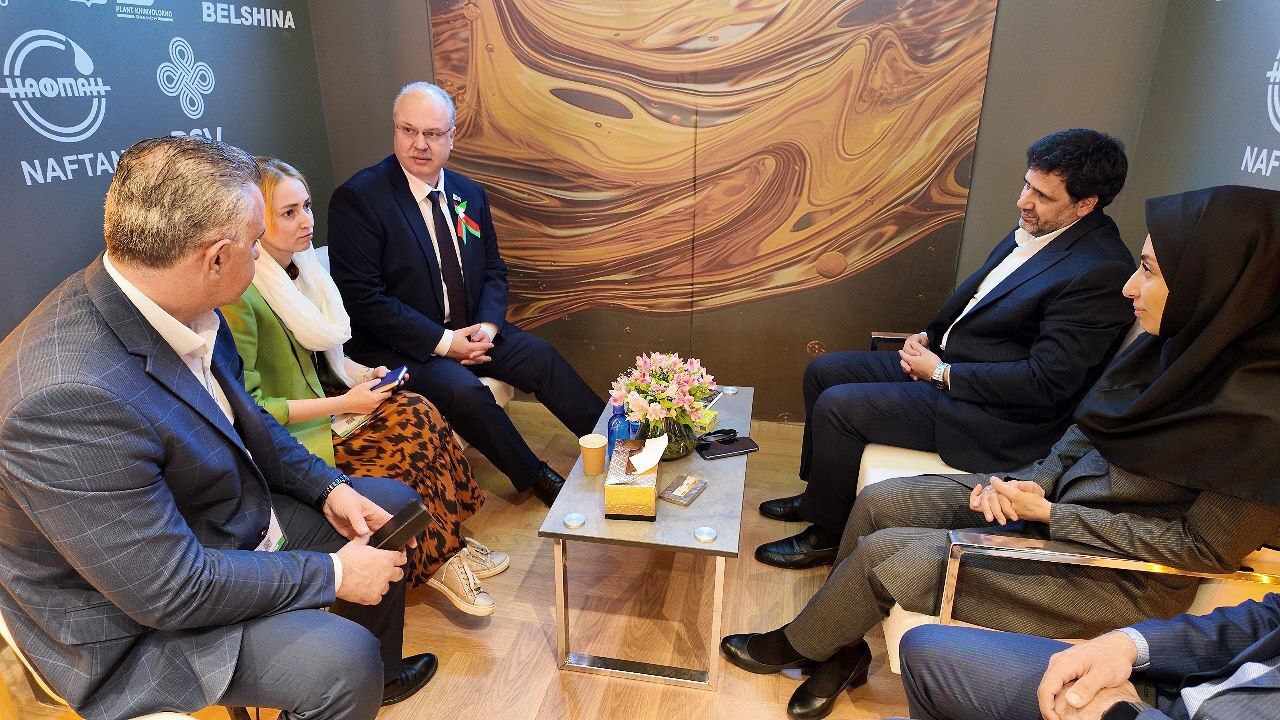 تقویت همکاریهای بینالمللی و اقتصادی؛ دیدار مدیرعامل پتروشیمی تبریز با سفیر بلاروس تقویت همکاریهای بینالمللی و اقتصادی؛ دیدار مدیرعامل پتروشیمی تبریز با سفیر بلاروس