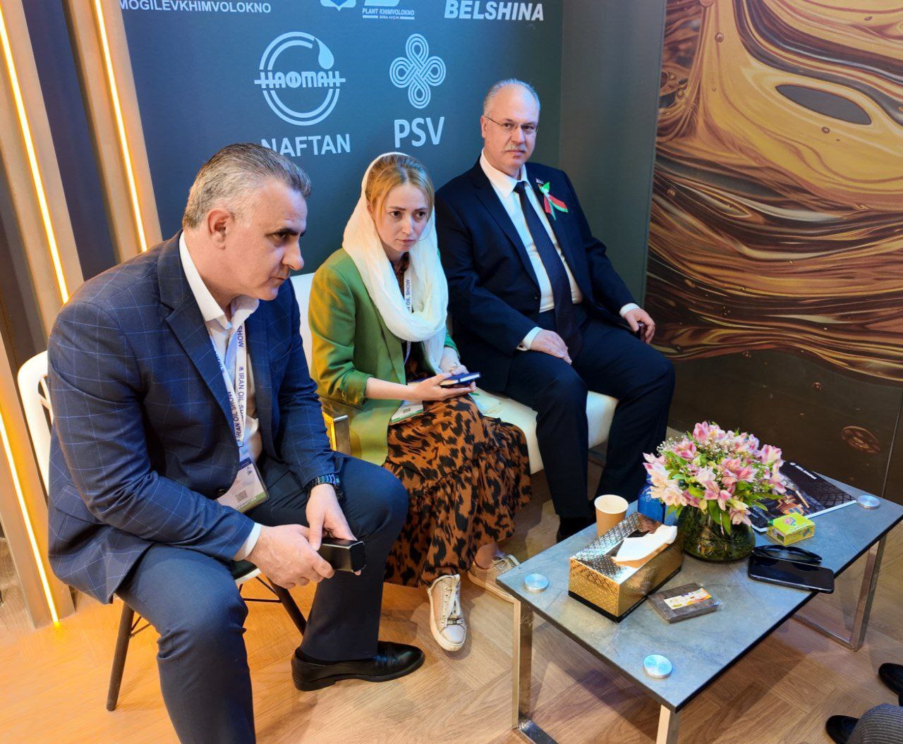 تقویت همکاریهای بینالمللی و اقتصادی؛ دیدار مدیرعامل پتروشیمی تبریز با سفیر بلاروس تقویت همکاریهای بینالمللی و اقتصادی؛ دیدار مدیرعامل پتروشیمی تبریز با سفیر بلاروس