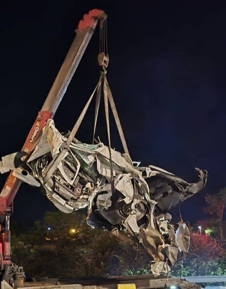 تصادف مرگبار در بزرگراه شهید بابایی / پژو ۲۰۶ لِه شد! تصادف مرگبار در بزرگراه شهید بابایی / پژو ۲۰۶ لِه شد!