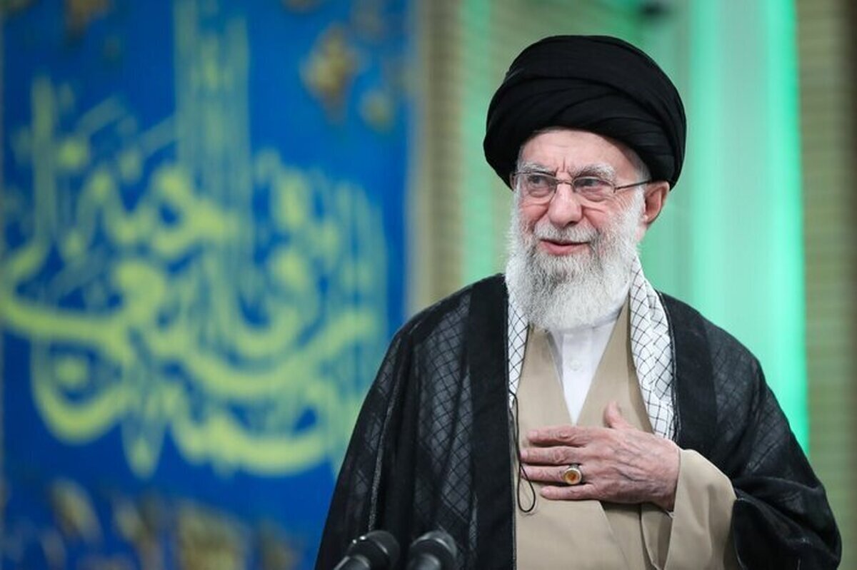 رهبر انقلاب: کارگر سرمایه اصلی برای تحقق شعار سال است