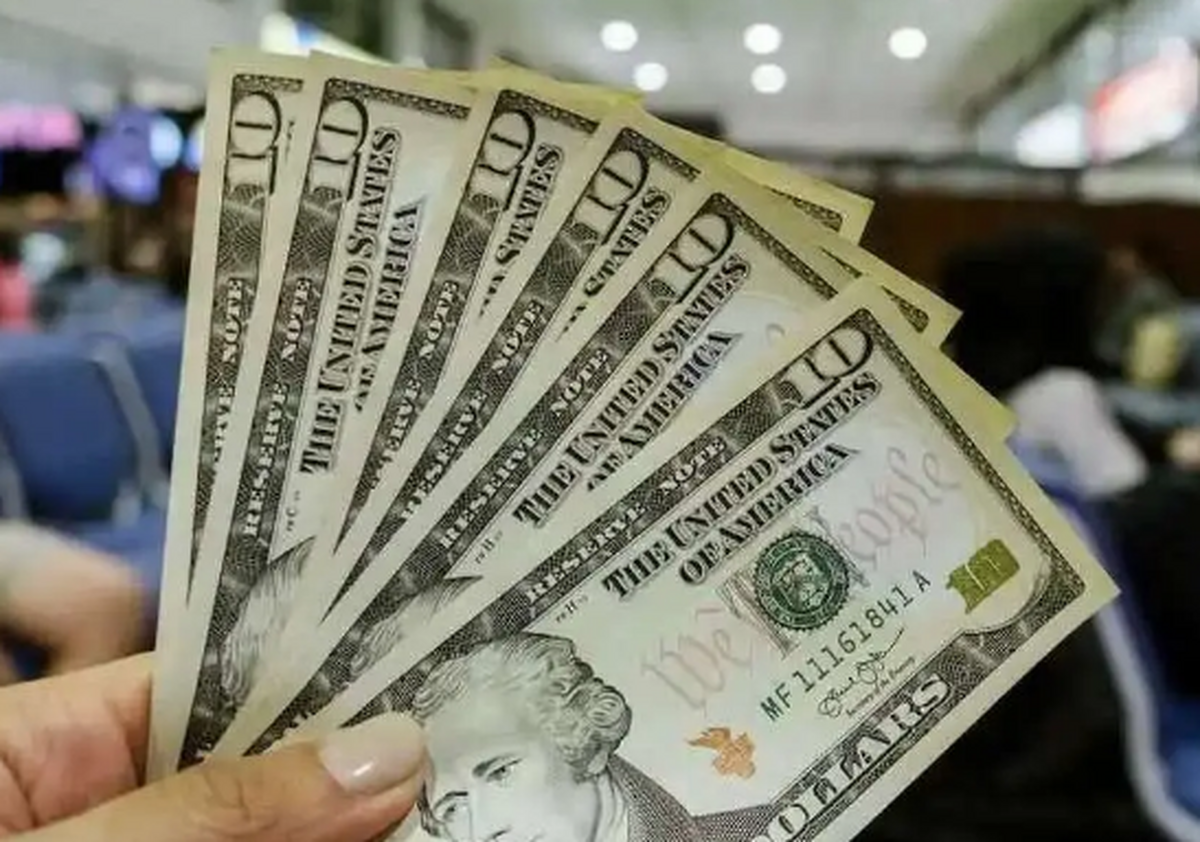 پیش‌بینی نهایی قیمت دلار امروز یکشنبه ۲۱ اردیبهشت