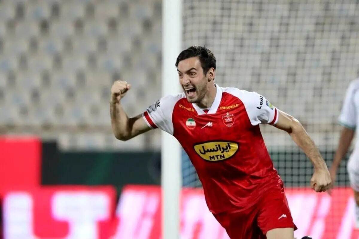 مدافع پرسپولیس از ایران رفت