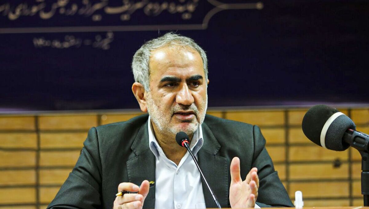 خودروسازی جای آزمون و خطا نیست، سایپا را به اهلش بدهید