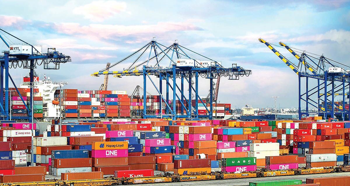 درهای بسته تجارت خارجی؛ سامانه جامع تجارت به پاشنه آشیل اقتصاد تبدیل شد؟