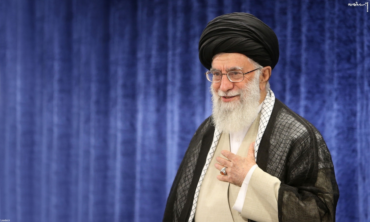 درخواست آیت‌الله خامنه‌ای برای چهره‌سازی جدید از معلم؛ آمریکا در منطقه به جای صلح، کودک‌کشی می‌کند