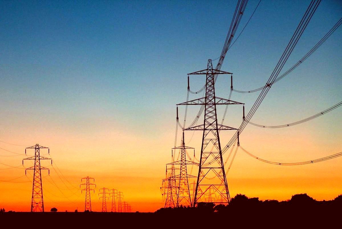 کدامیک از فولادی‌ها به دلیل قطعی برق، تعطیل شدند؟