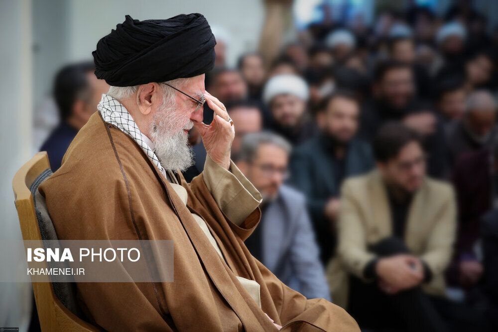 رهبر انقلاب