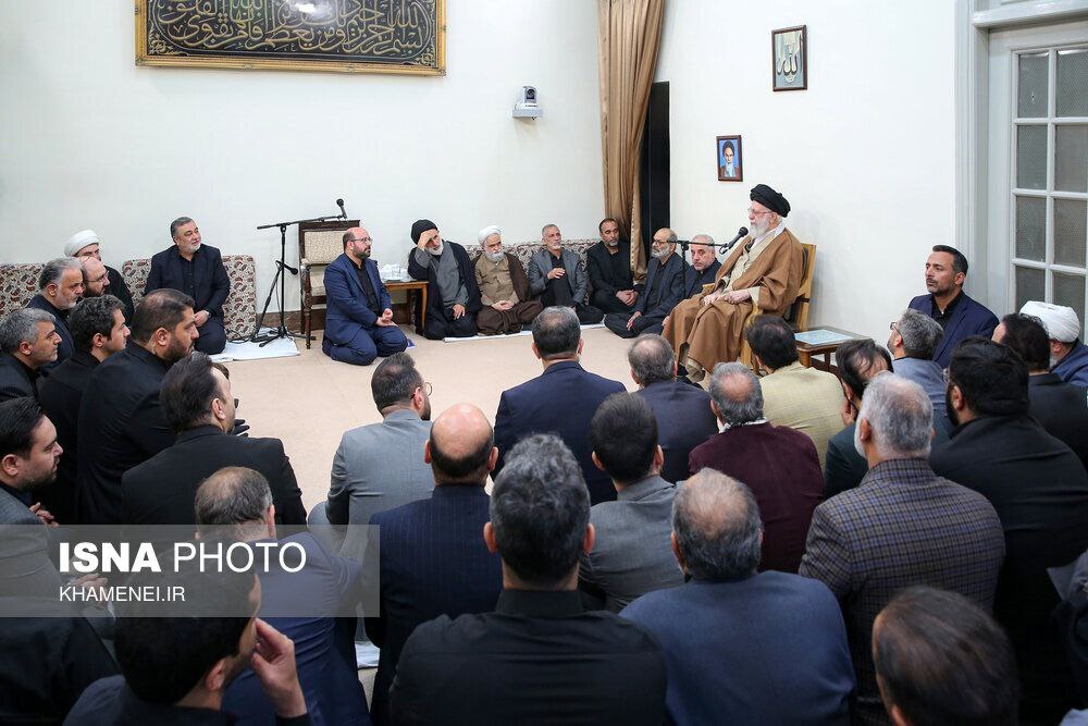 رهبر انقلاب