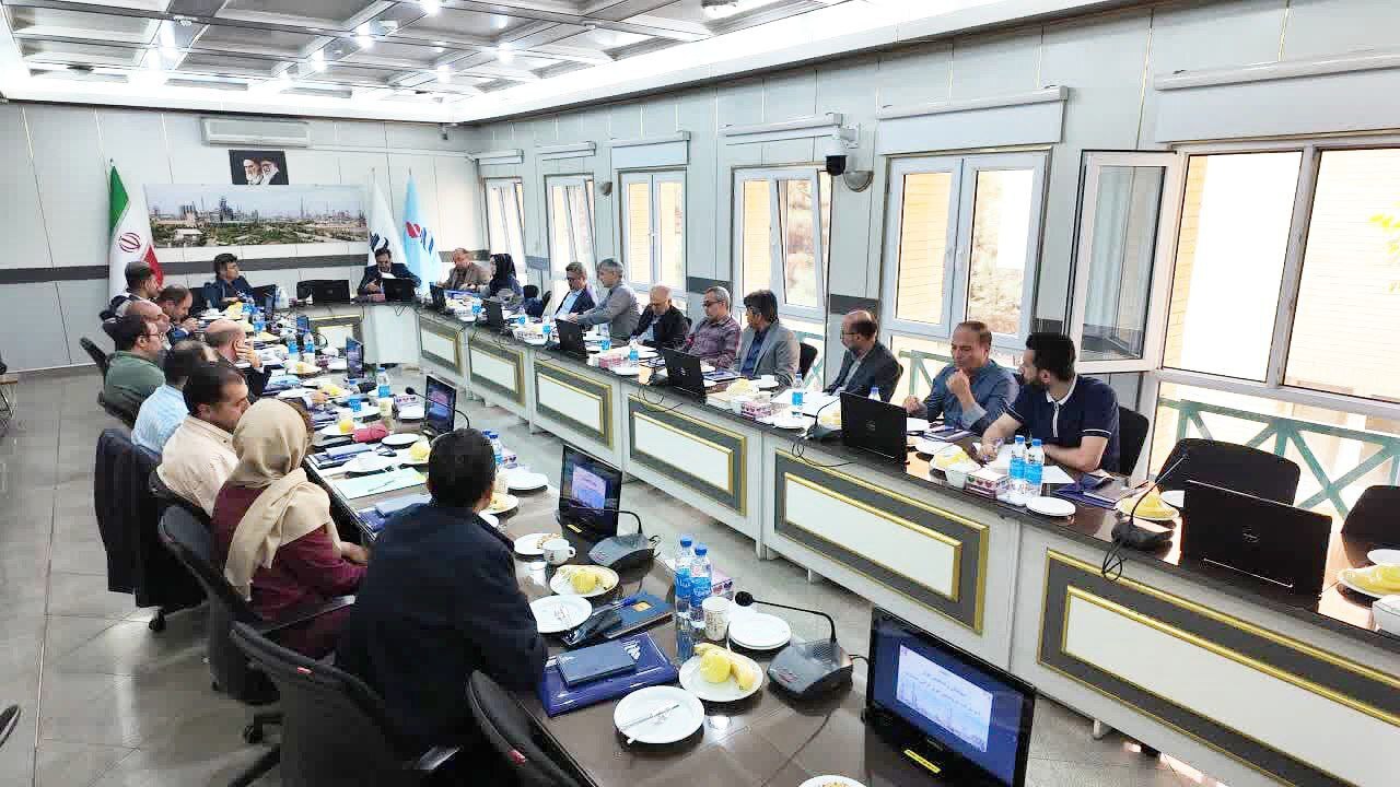 نشست تخصصی رفع موانع پروژه تأمین برق طرحهای توسعهای پتروشیمی تبریز نشست تخصصی رفع موانع پروژه تأمین برق طرحهای توسعهای پتروشیمی تبریز