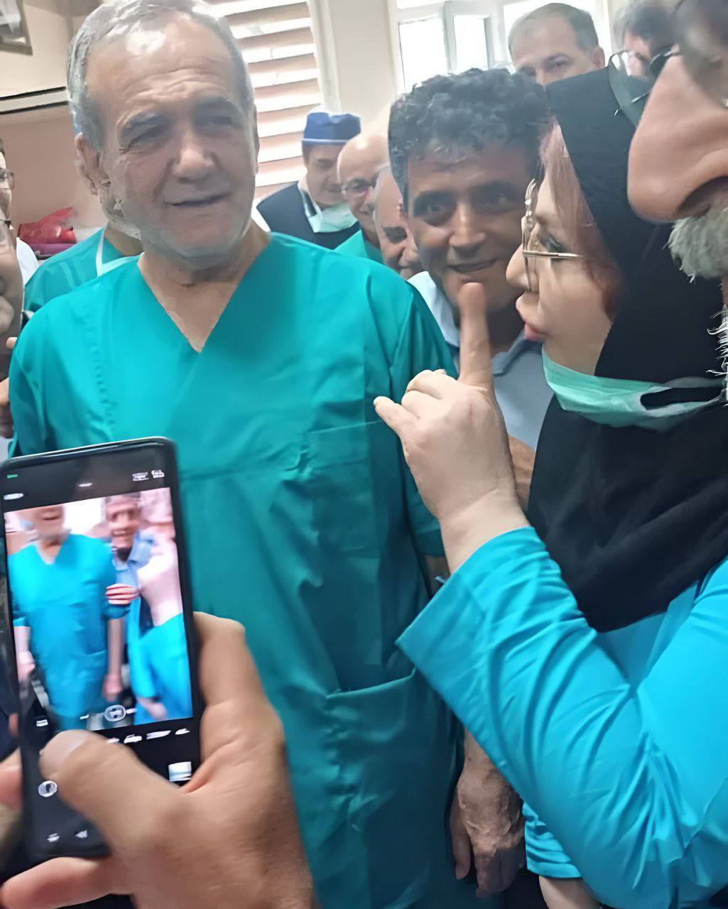 پزشکیان در تبریز به اتاق عمل رفت