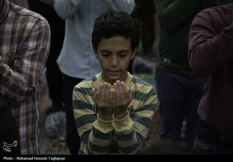 نماز عید قربان در مسجد جمکران + عکس نماز عید قربان در مسجد جمکران + عکس