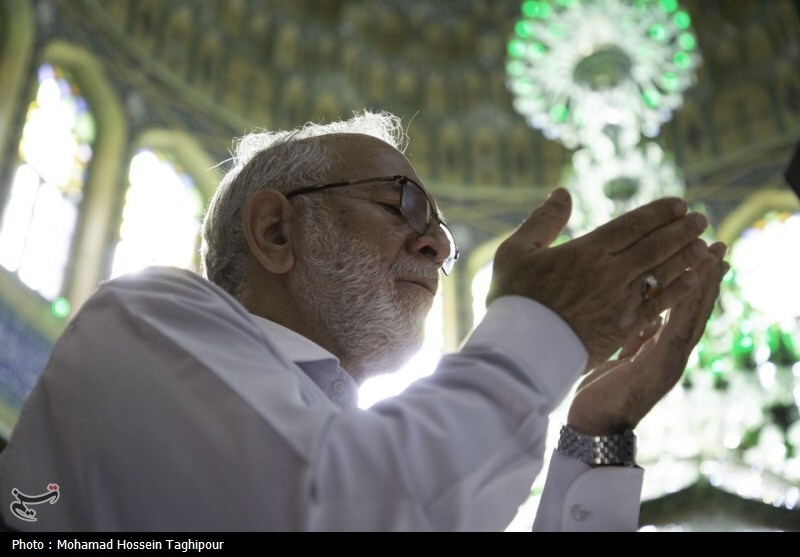 نماز عید قربان در مسجد جمکران + عکس نماز عید قربان در مسجد جمکران + عکس